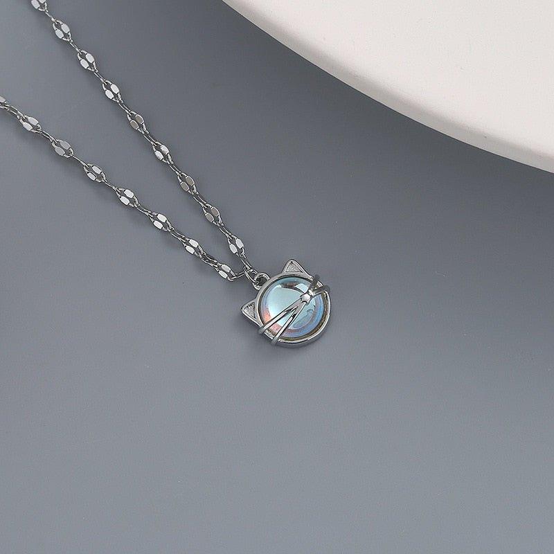 Collier pendentif chat en pierre de lune plaqué argent - MonPendentif
