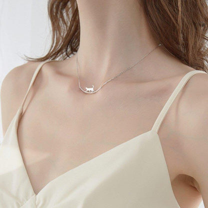 Collier pendentif chat marchant en argent 925
