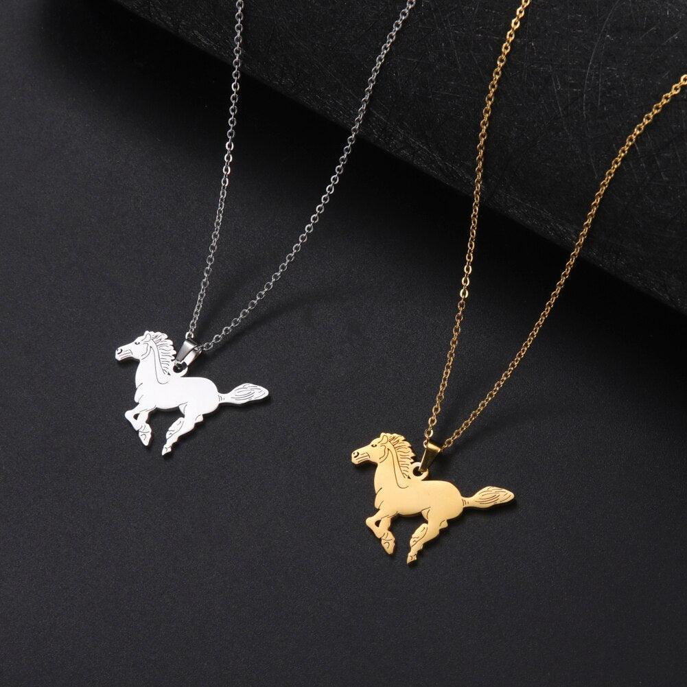 Collier pendentif cheval plat plaqué or / argent