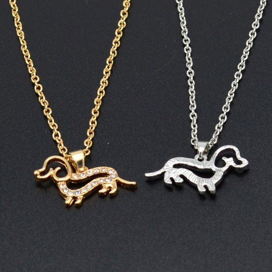Collier pendentif chien cristal