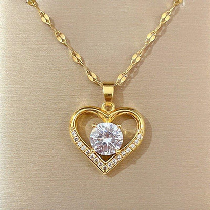 Collier pendentif coeur avec diamant plaqué or