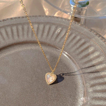 Collier pendentif coeur avec nacré et strass plaqué or - MonPendentif