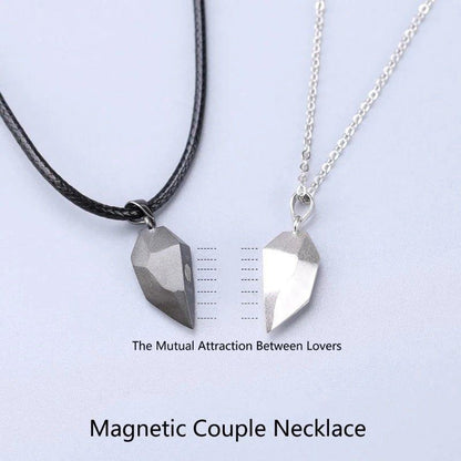 Collier pendentif coeur séparable aimanté