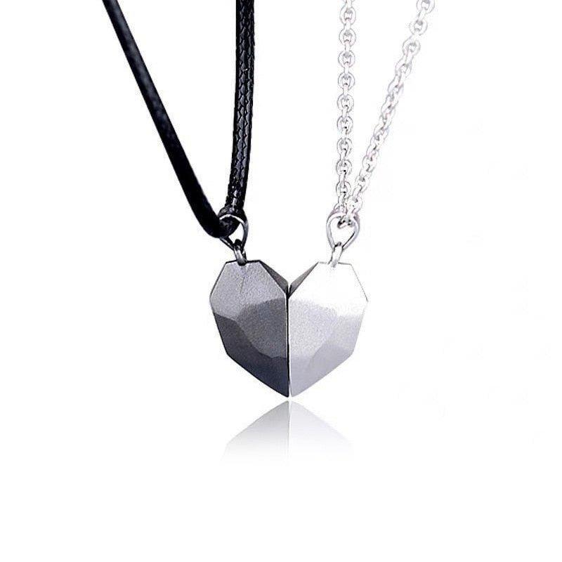 Collier pendentif coeur séparable aimanté
