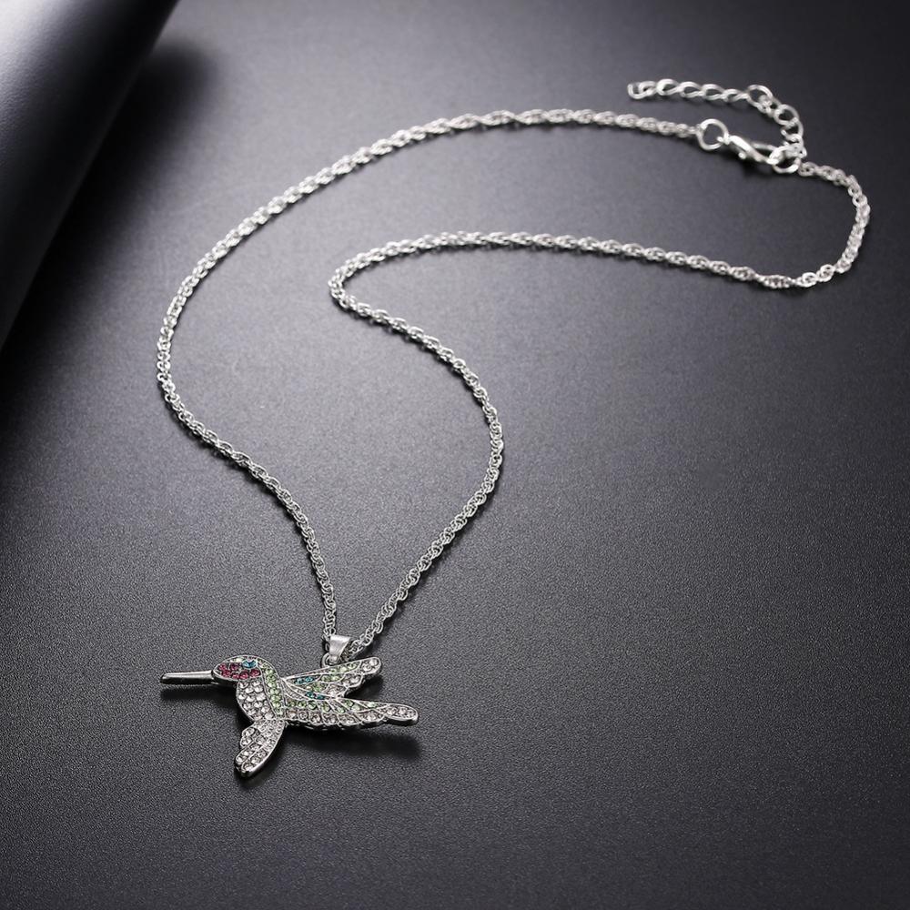 Collier pendentif colibri bohémien strassé plaqué argent