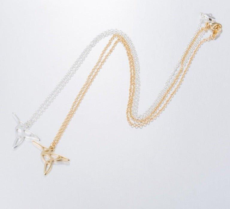 Collier pendentif colibri géométrique plaqué or / argent