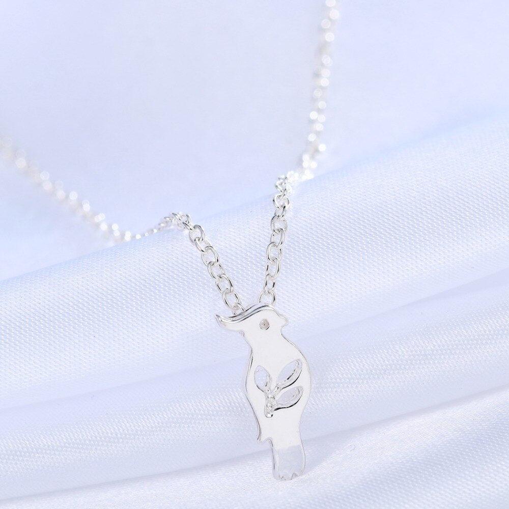 Collier pendentif colibri plat fin plaqué or / argent