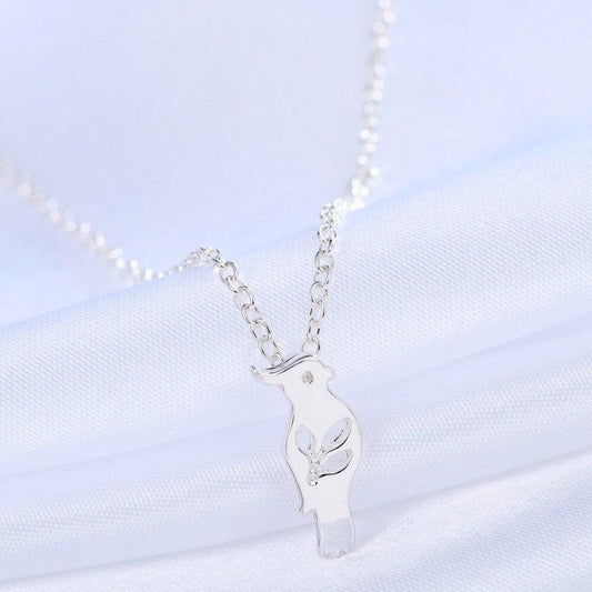 Collier pendentif colibri plat fin plaqué or / argent