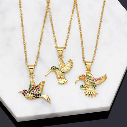 Collier pendentif colibri strass multicolore