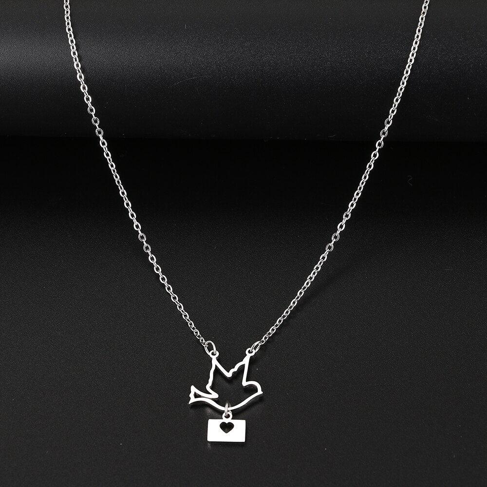 Collier pendentif colombe courrier d'amour plaqué or / argent
