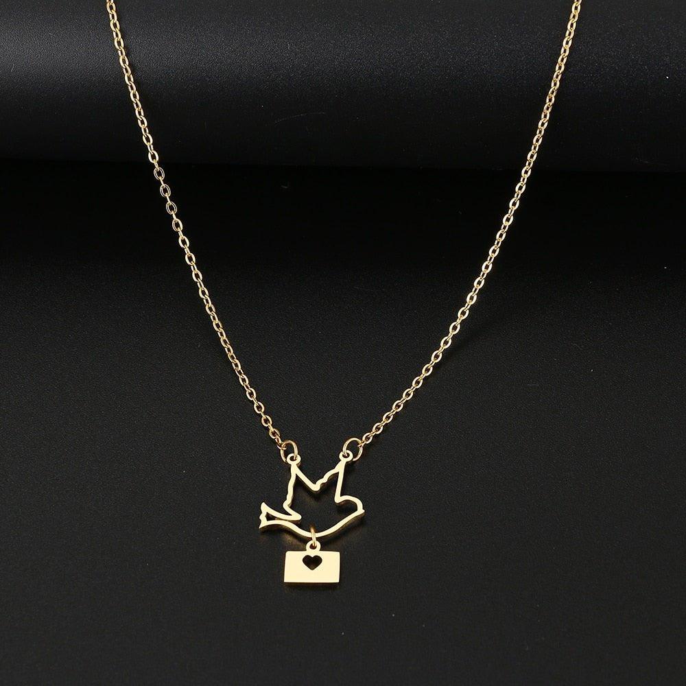 Collier pendentif colombe courrier d'amour plaqué or / argent