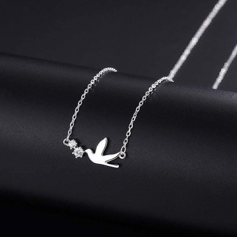 Collier pendentif colombe cristal plaqué argent