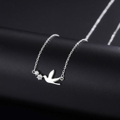 Collier pendentif colombe cristal plaqué argent
