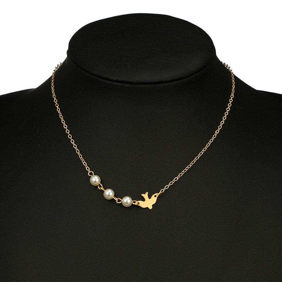 Collier pendentif colombe et perles ras le cou - MonPendentif