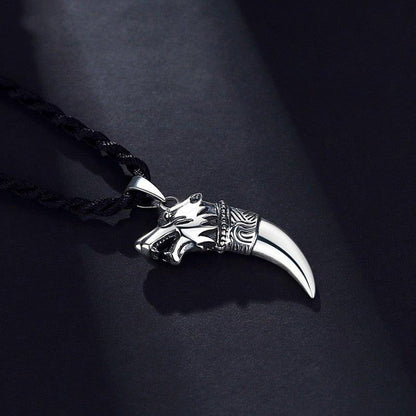 Collier pendentif corne de loup