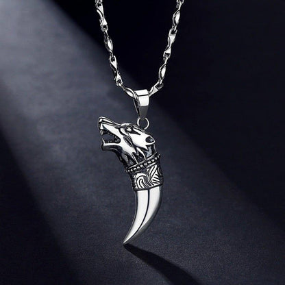 Collier pendentif corne de loup