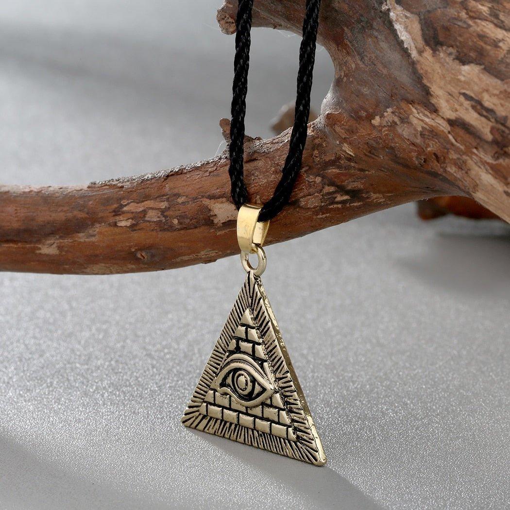 Collier pendentif égyptien pyramide oeil d'horus