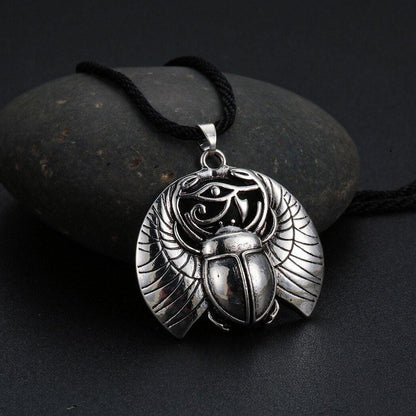 Collier pendentif égyptien scarabée plaqué argent / bronze - MonPendentif