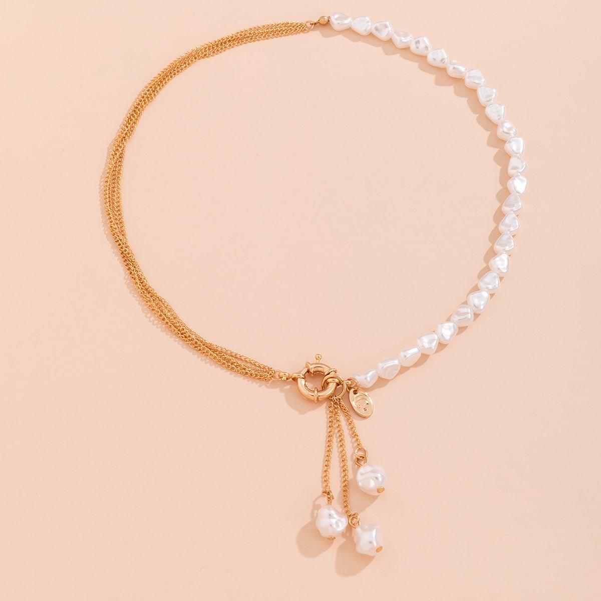 Collier pendentif en perles irrégulières plaqué or