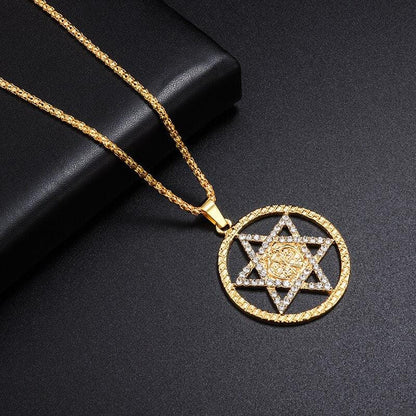 Collier pendentif étoile de David strass entourée d'un cercle