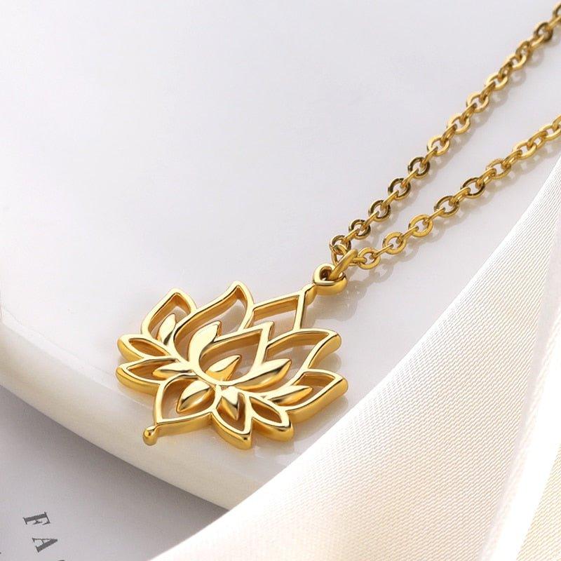 Collier pendentif fleur de lotus plat grand