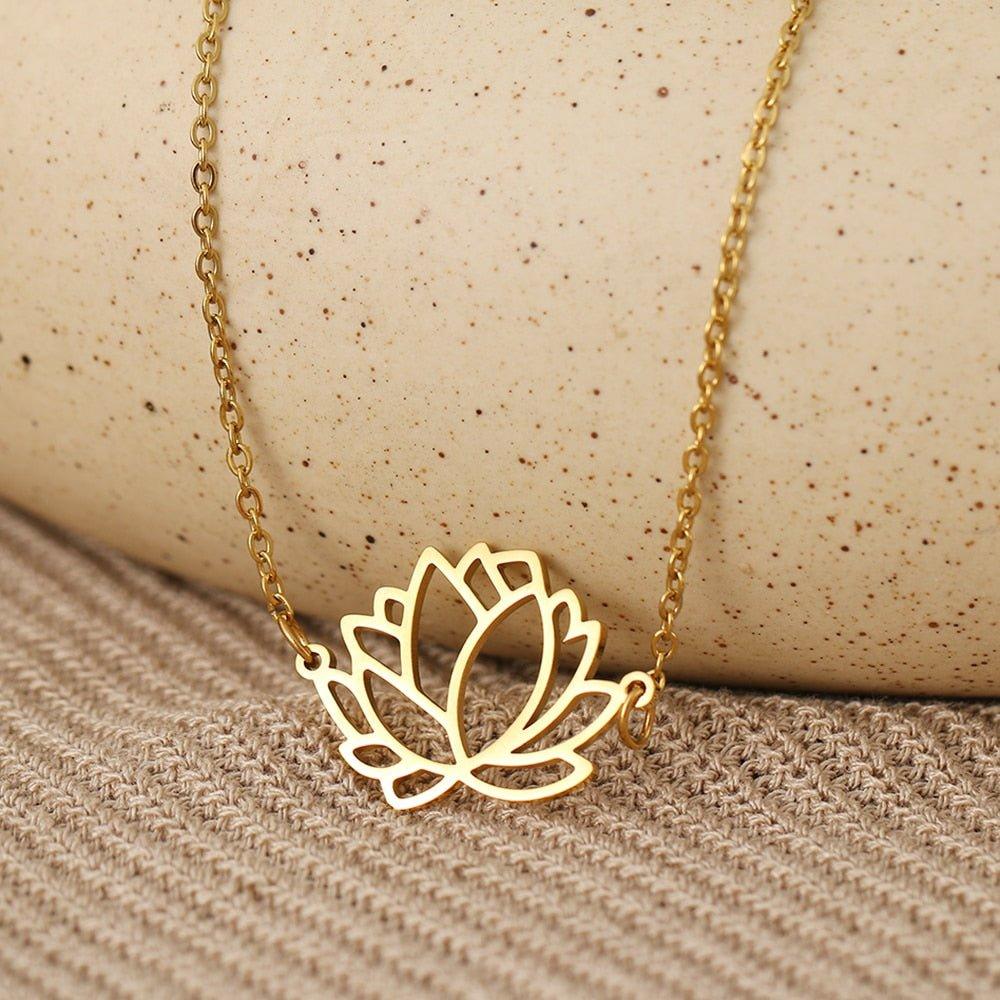 Collier pendentif fleur de lotus plat plaqué or / argent