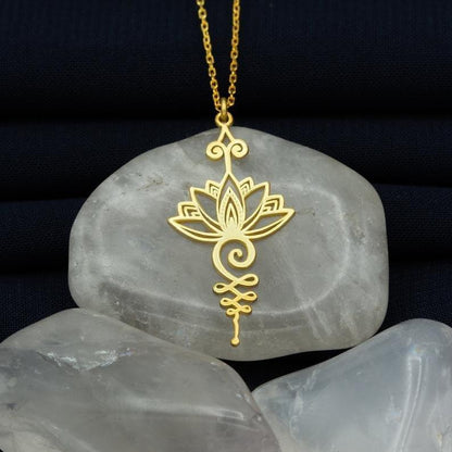 Collier pendentif fleur de lotus plat