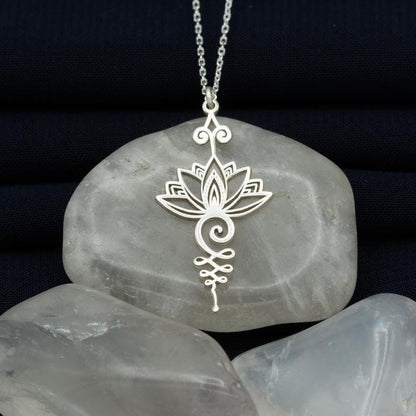 Collier pendentif fleur de lotus plat plaqué or / argent - MonPendentif