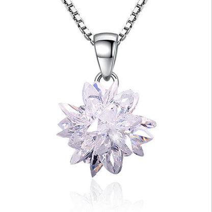 Collier pendentif fleur de lotus relief cristal chaîne argent 925