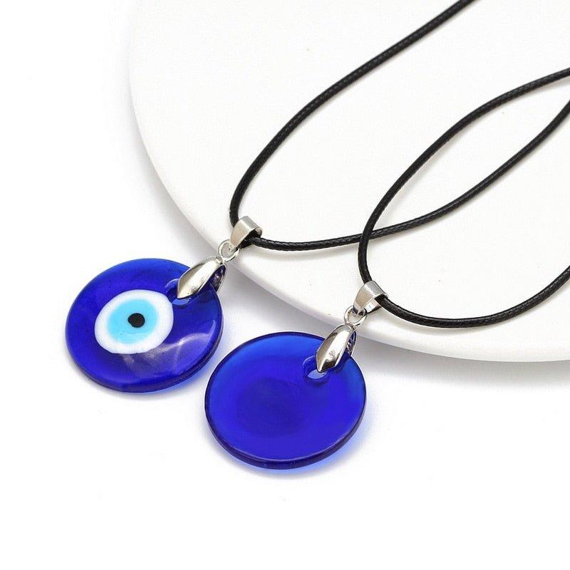 Collier pendentif grand oeil bleu en résine
