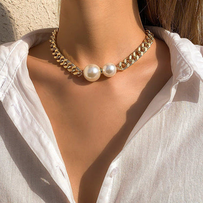 Collier pendentif grosses perles chaîne cubaine