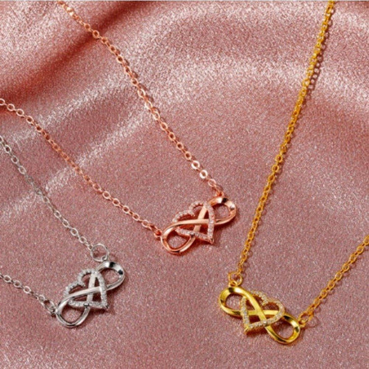 Collier pendentif infini avec coeur cristal plaqué or / or rose / argent
