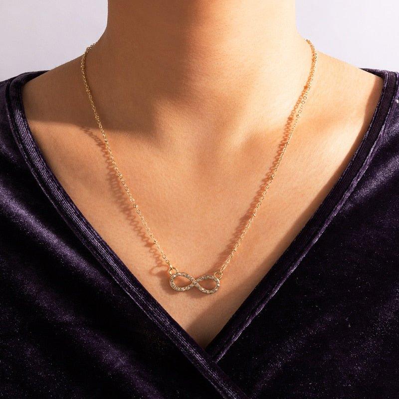 Collier pendentif infini cristal plaqué or / argent