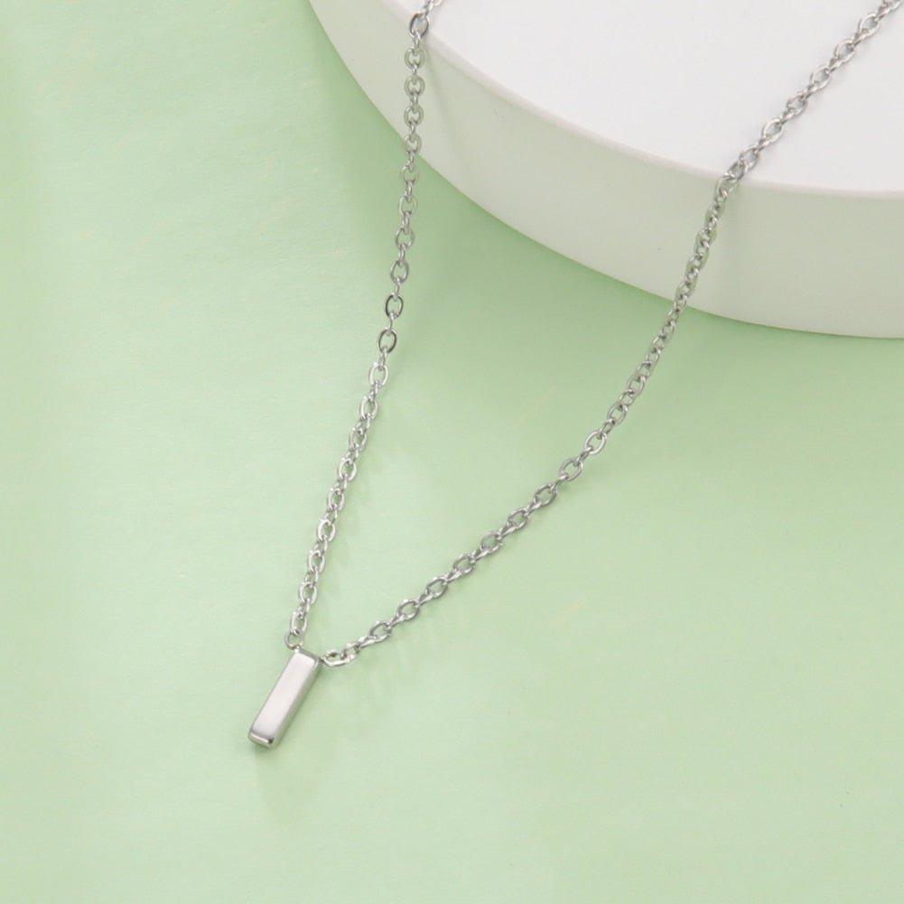 Collier pendentif lettre initiale solitaire - MonPendentif