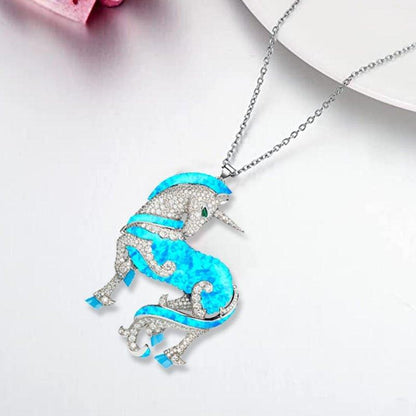 Collier pendentif licorne strass bleu et argenté