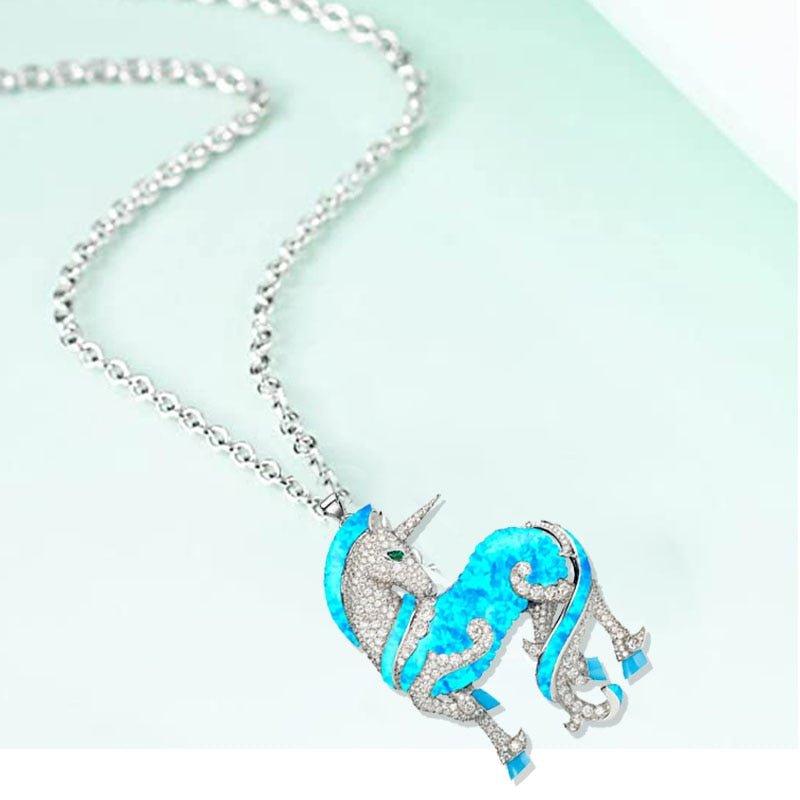 Collier pendentif licorne strass bleu et argenté