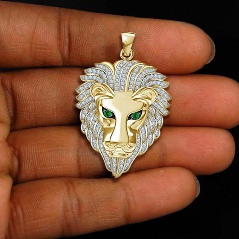 Collier pendentif lion tête strass