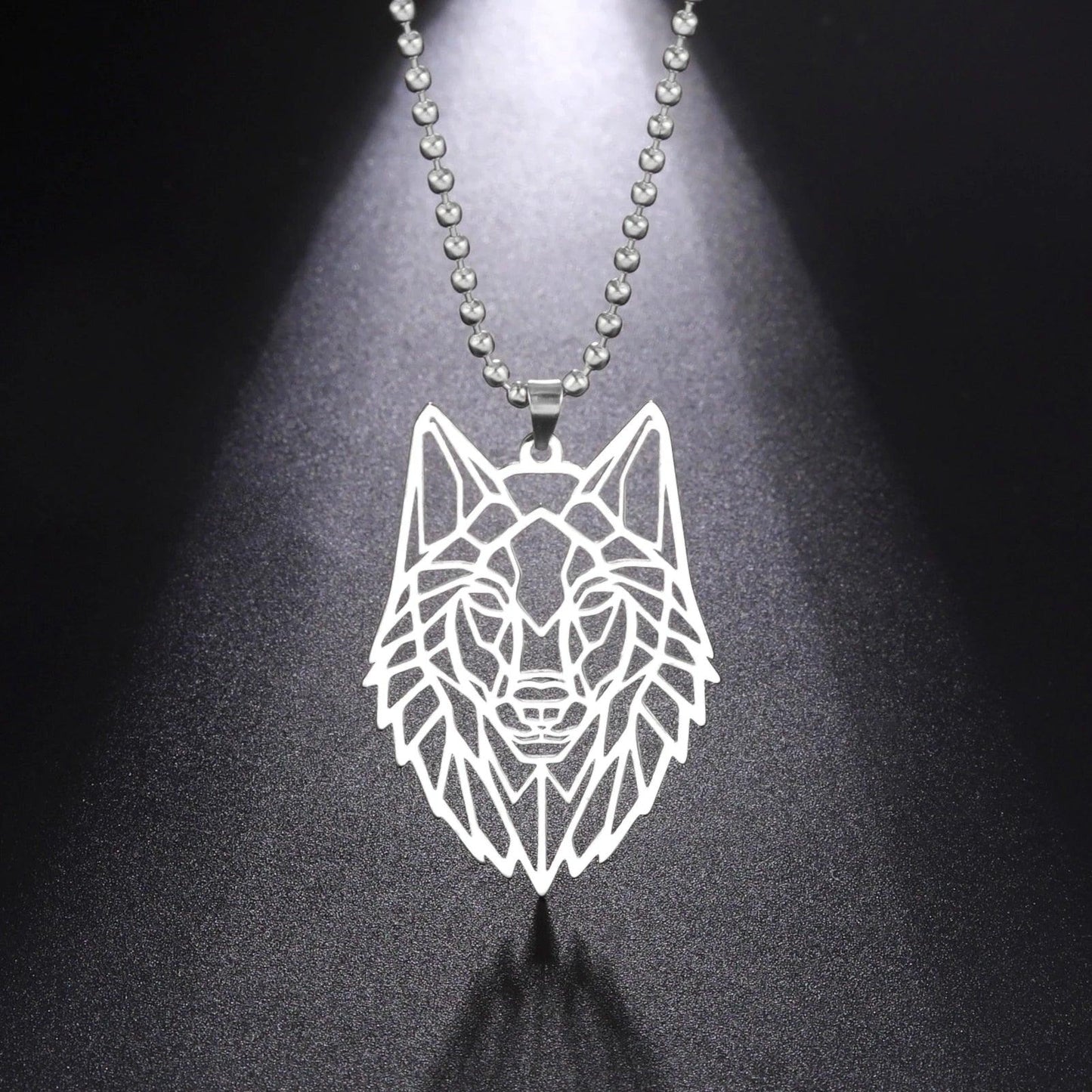 Collier pendentif loup plat plaqué or / argent - MonPendentif