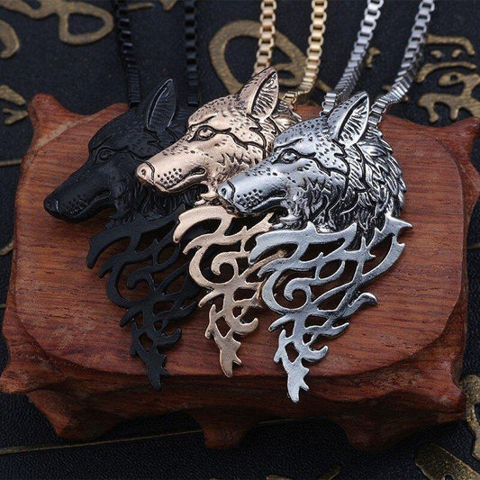 Collier pendentif loup tête plat