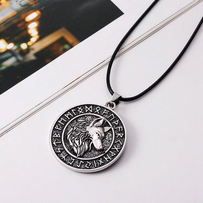 Collier pendentif loup tête viking