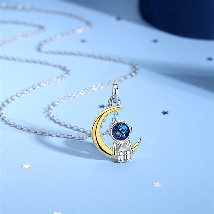 Collier pendentif lune astronaute en argent 925