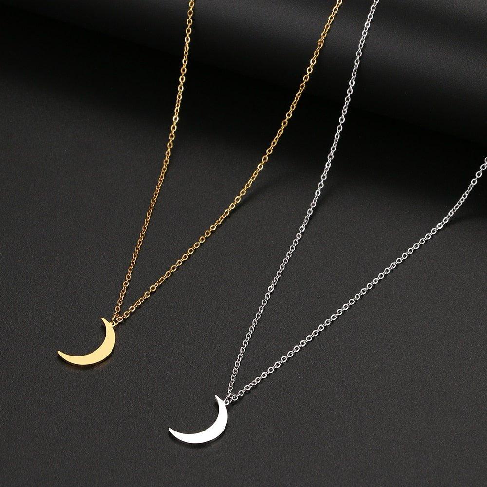 Collier pendentif lune simple plaqué or / argent