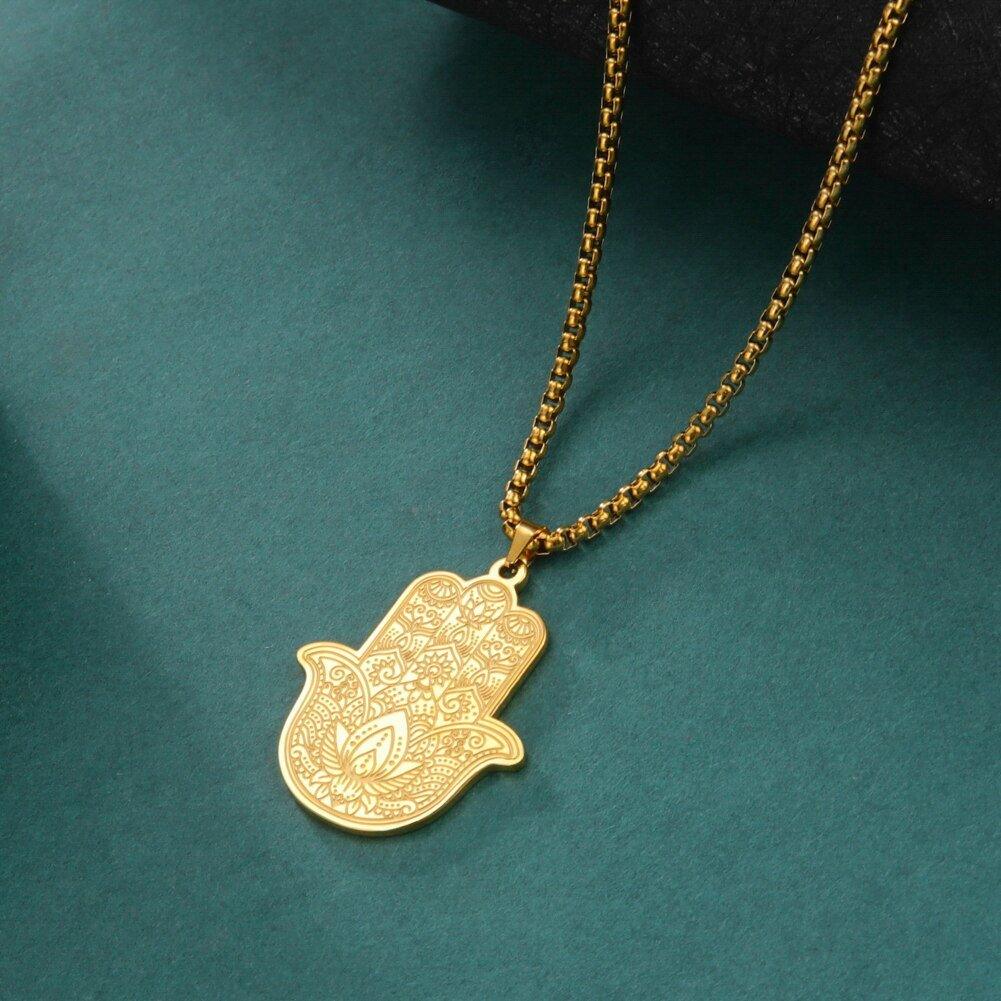Collier pendentif main de fatma avec gravures plaqué or / argent