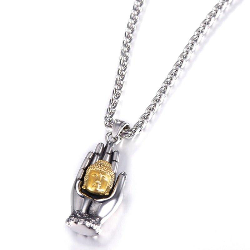 Collier pendentif main tenant une tête de Bouddha plaqué argent / or