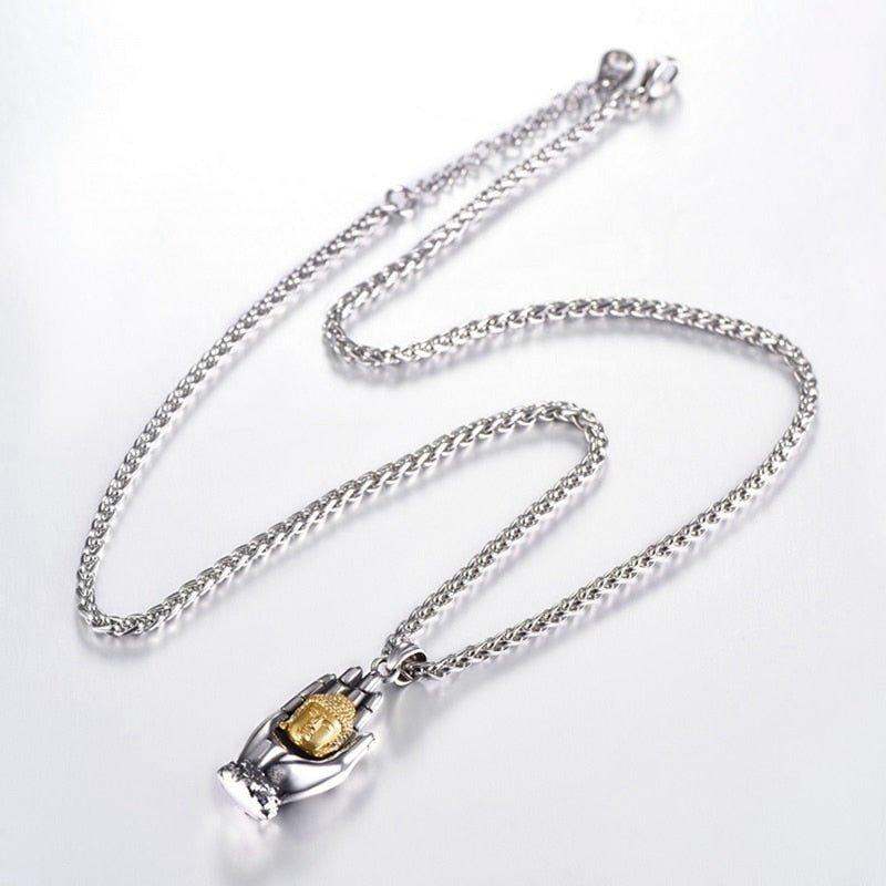 Collier pendentif main tenant une tête de Bouddha plaqué argent / or