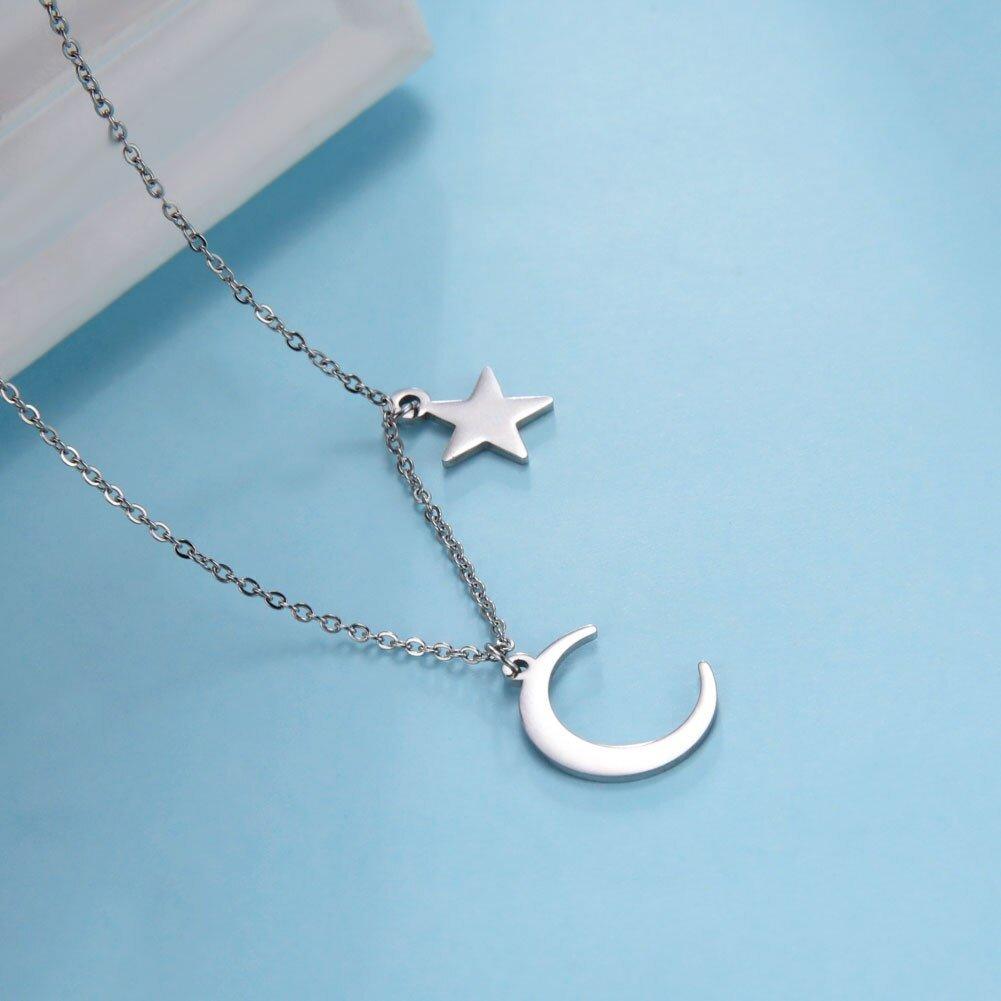 Collier pendentif minimaliste lune et étoile en plaqué argent