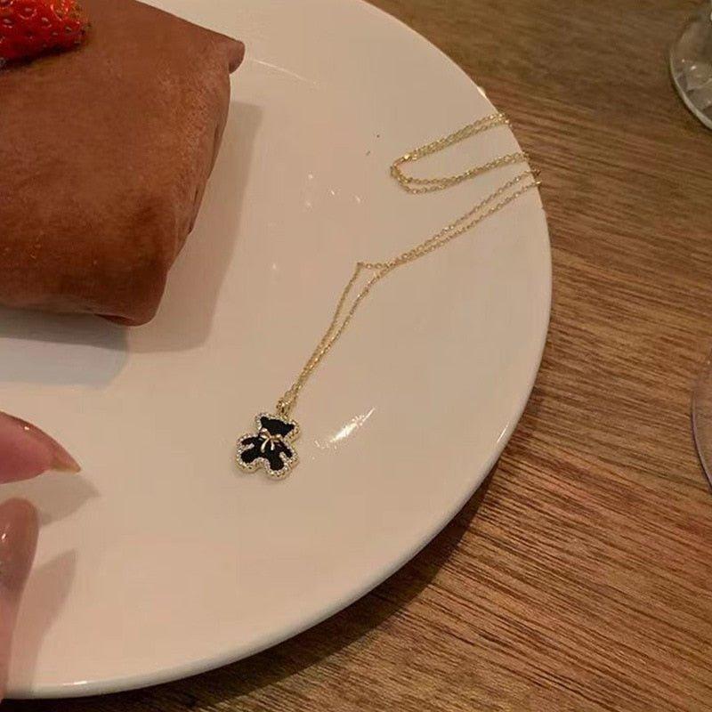 Collier pendentif ourson coréen