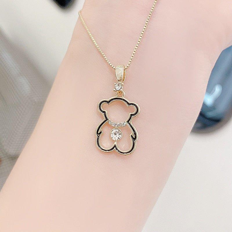 Collier pendentif ourson creux en or 14k