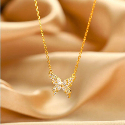 Collier pendentif papillon incrusté de strass plaqué or / argent - MonPendentif
