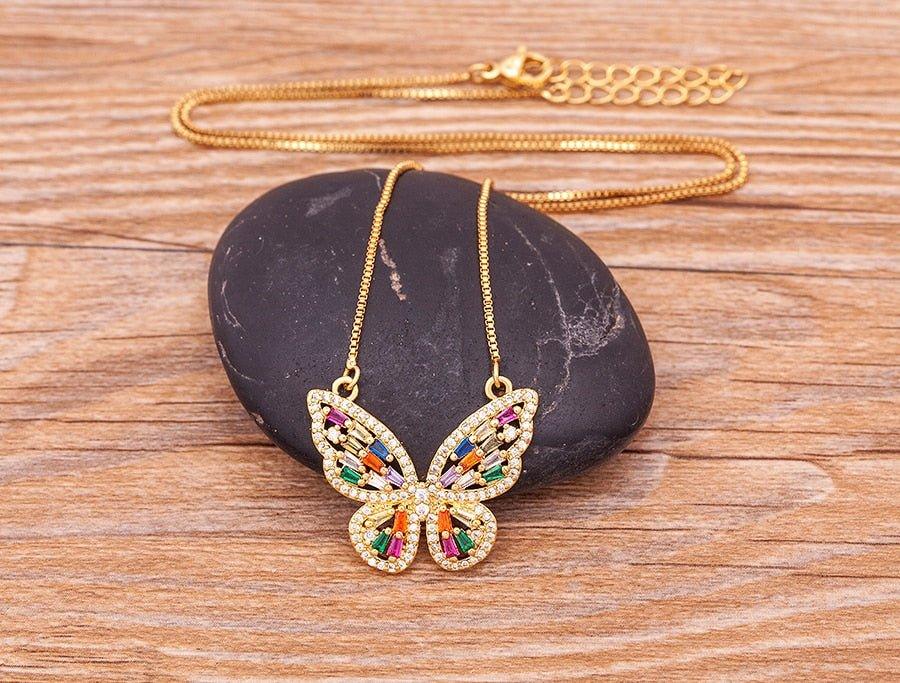 Collier pendentif papillon strass multicolore
